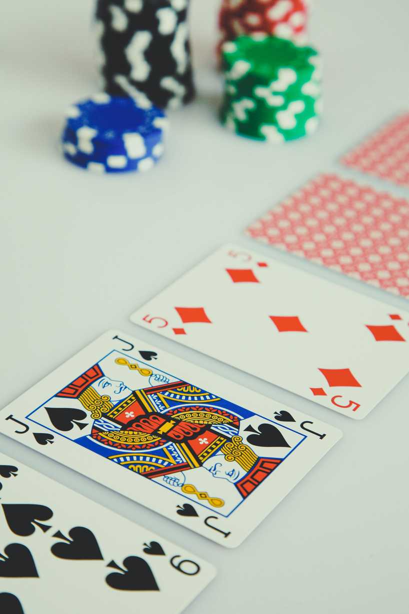 How Online Casinos Work: Technology, Fairness, and Payouts